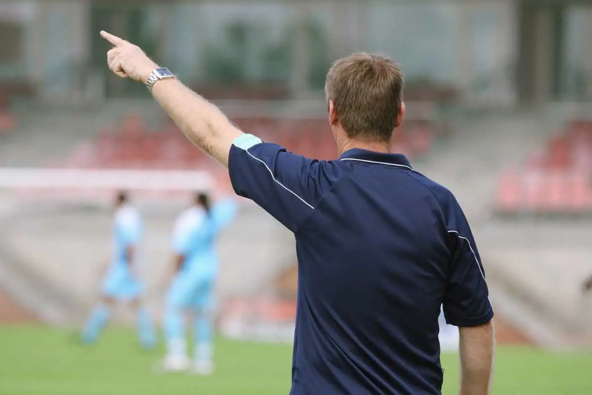 dimissioni vincenzo cangelosi