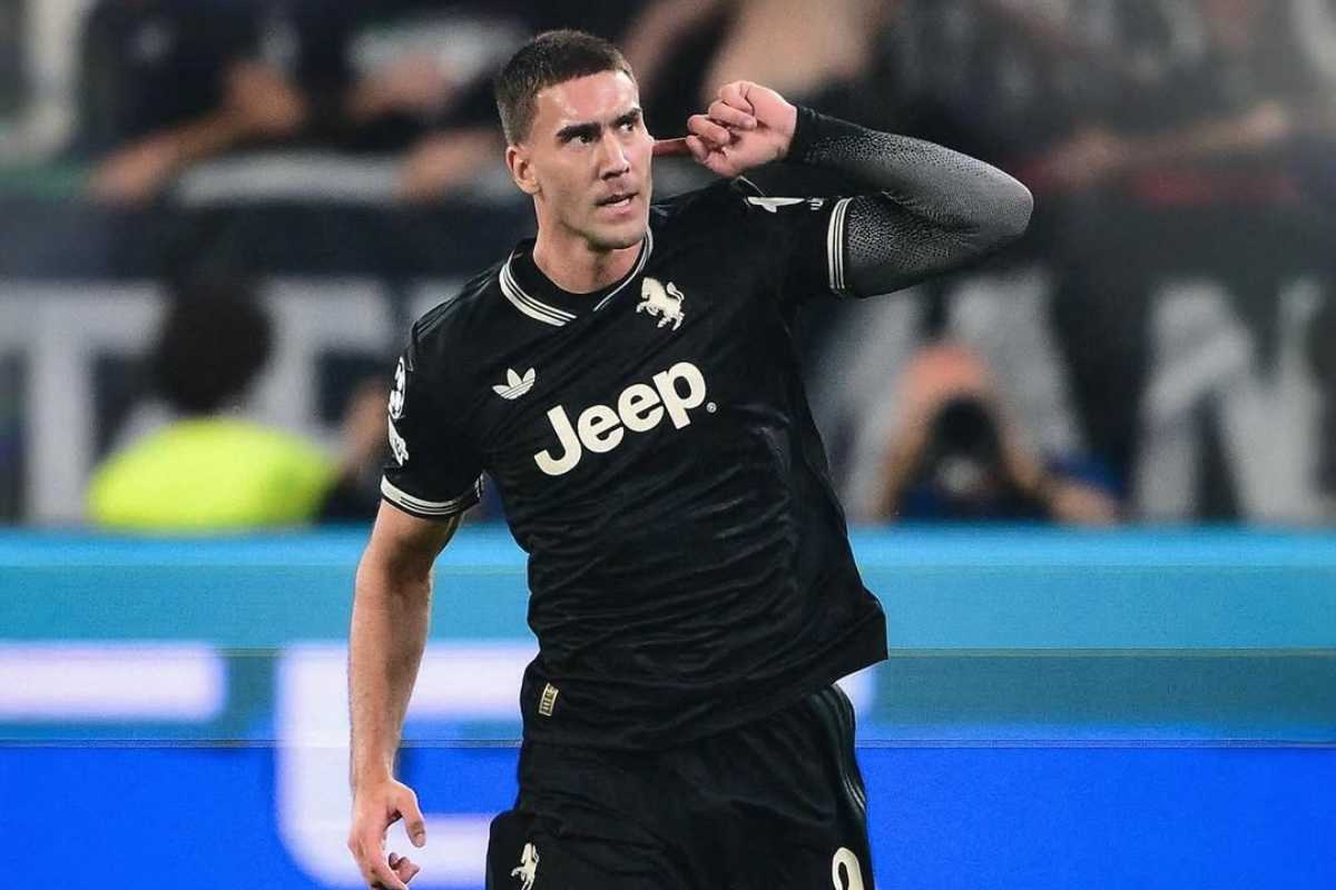 Vlahovic sfida la Juve