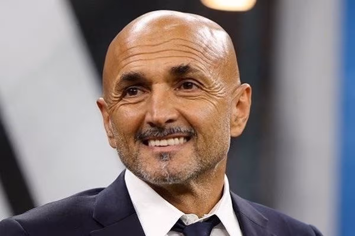 Luciano Spalletti sorride